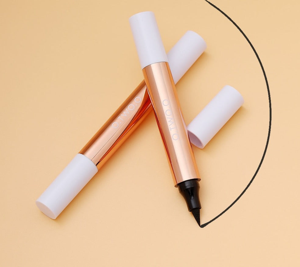 Black Liquid Eyeliner Pen