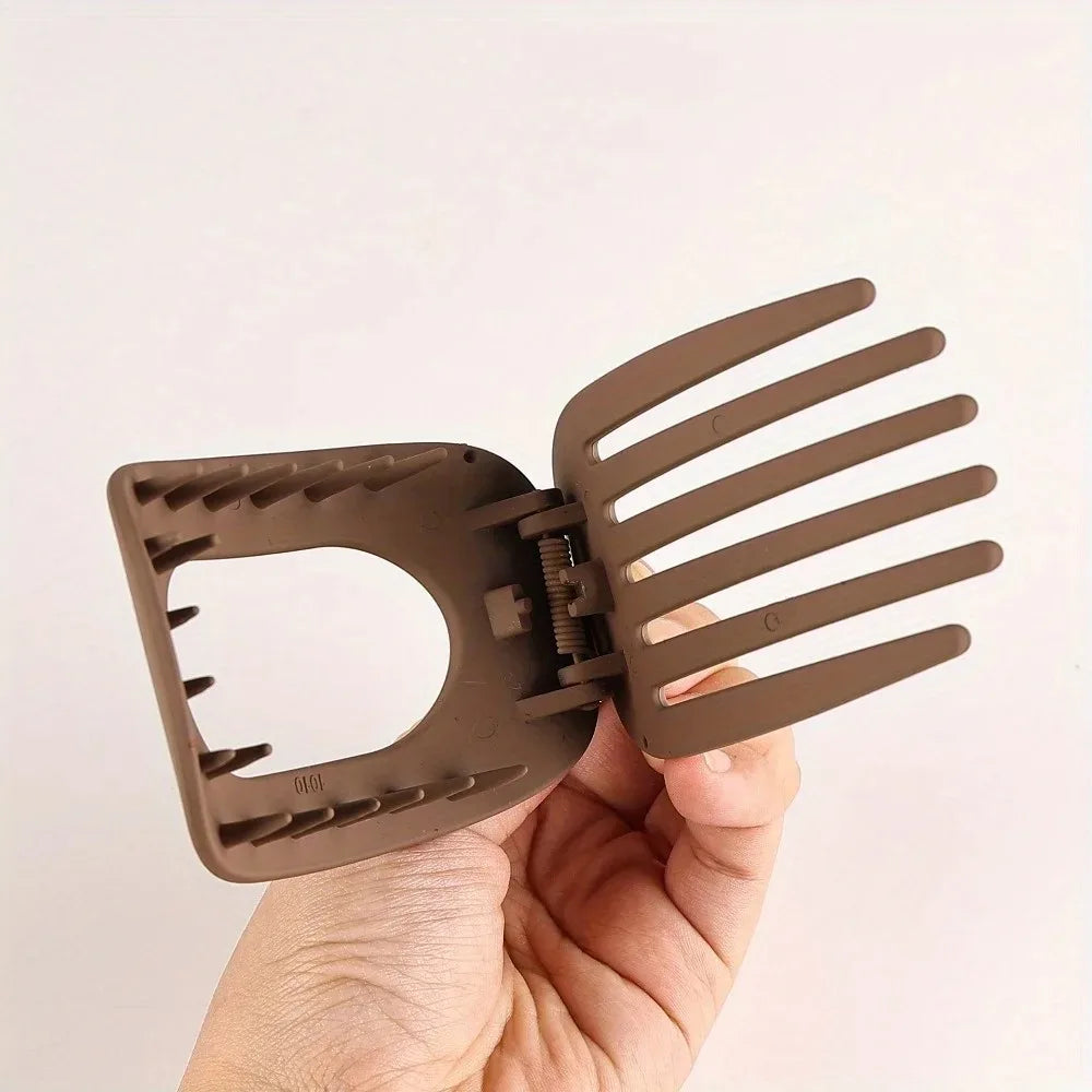 PC Hair Claw Clip for Women New Design Leopard Matte Curved Flat Styling Barrettes Acrylic Lying Down Hair Accessories