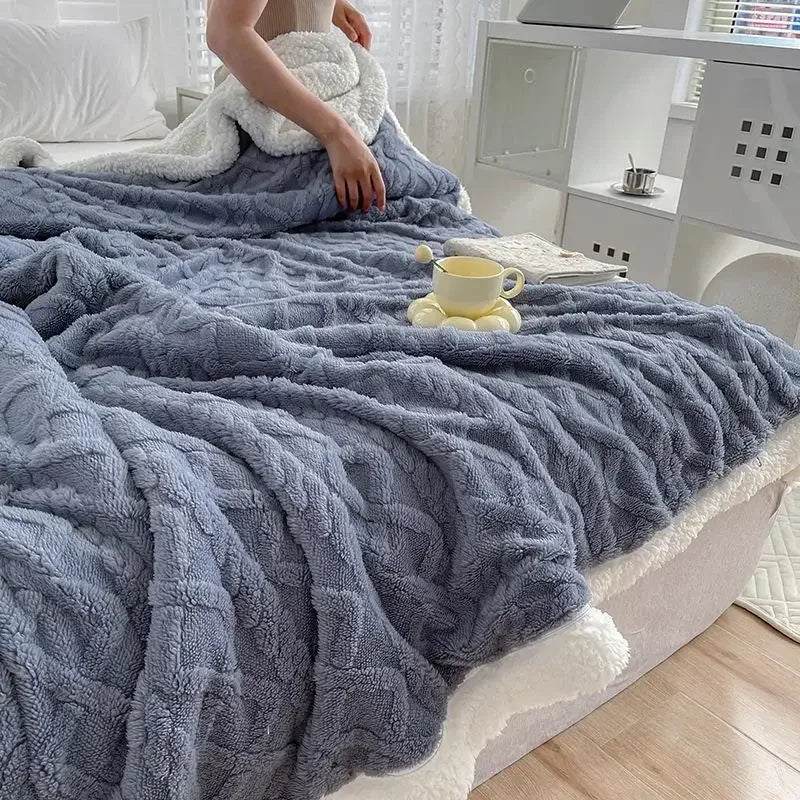 Blanket Thickening Double Layer Lambswool Solid Color Coral Fleece