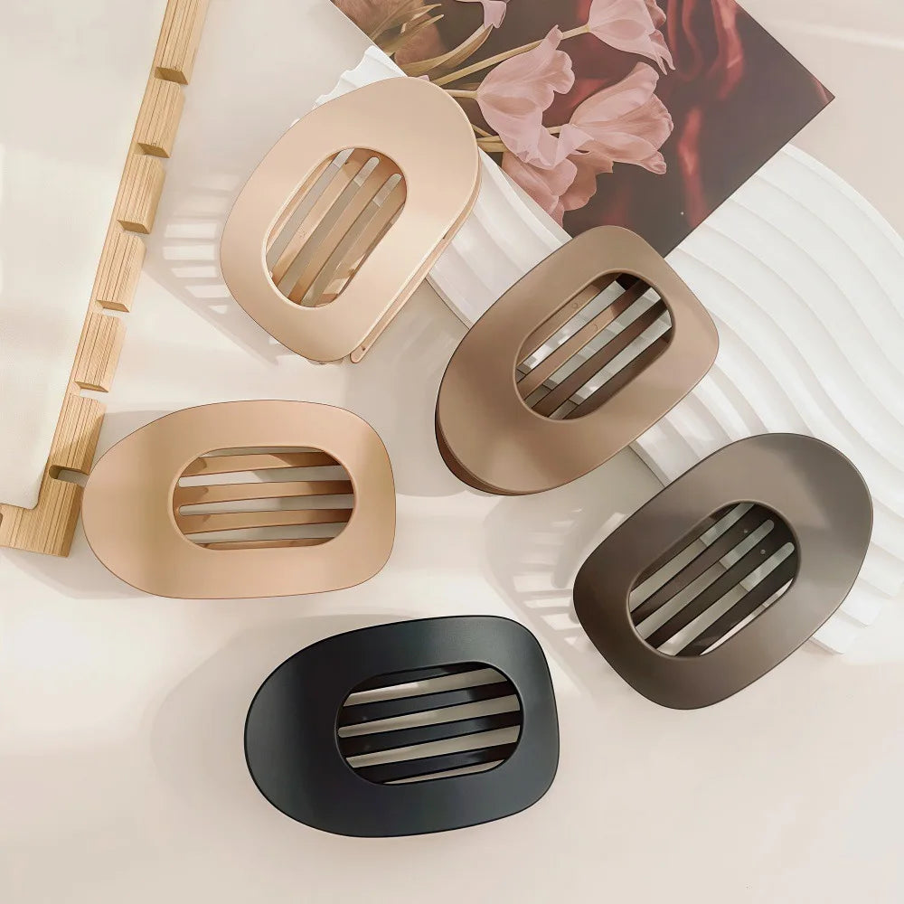 PC Hair Claw Clip for Women New Design Leopard Matte Curved Flat Styling Barrettes Acrylic Lying Down Hair Accessories